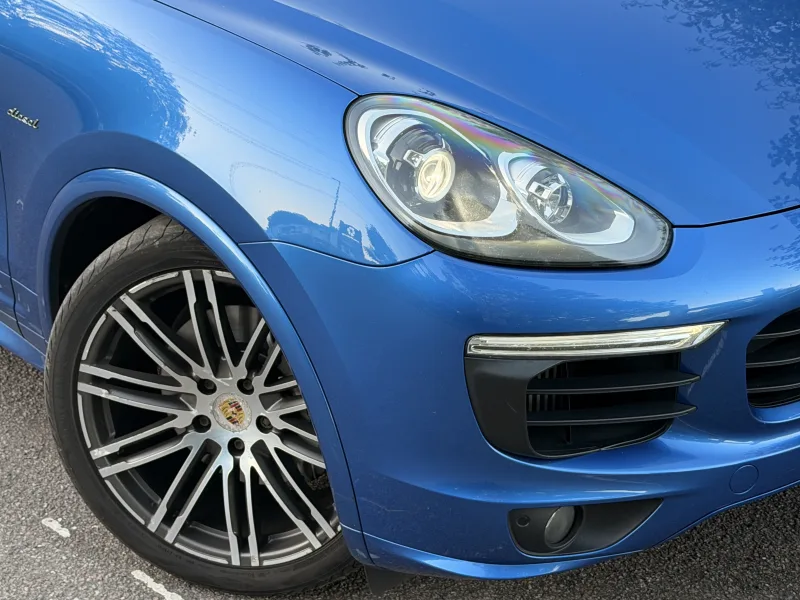 2017 Porsche  Cayenne 4.2 TD V8 — Exterior photo 13