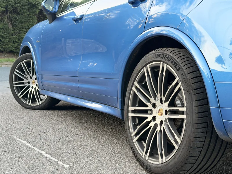 2017 Porsche  Cayenne 4.2 TD V8 — Exterior photo 15