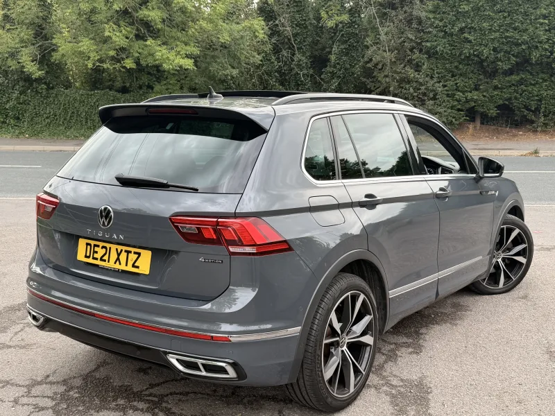 2021 Volkswagen  Tiguan R LINE TDi 200 4MOTION — Exterior photo 6