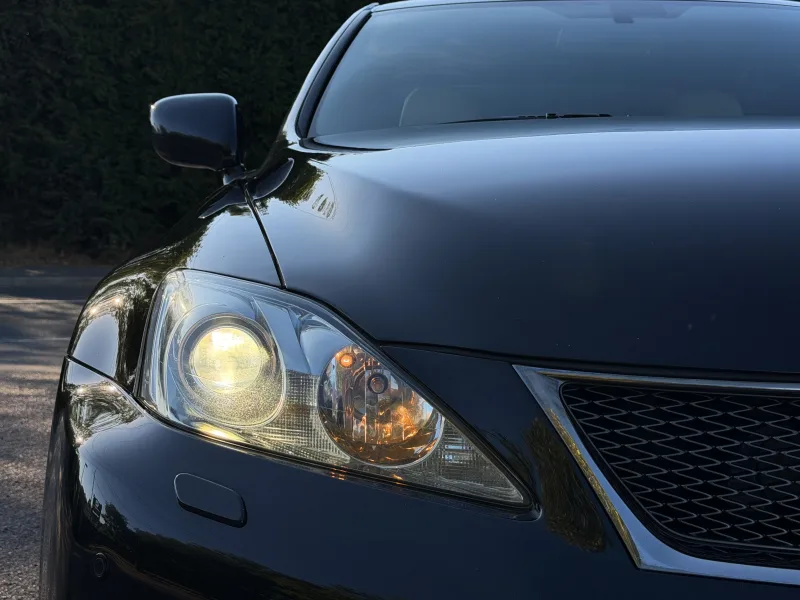 2011 Lexus ISF 5.0 V8 — Exterior photo 22