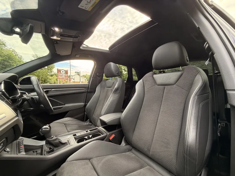 2020 Audi  Q3 VORSPRUNG 35 TDI — Exterior photo 19