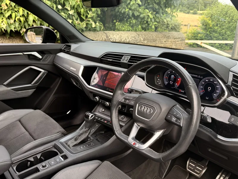 2020 Audi  Q3 VORSPRUNG 35 TDI — Exterior photo 20