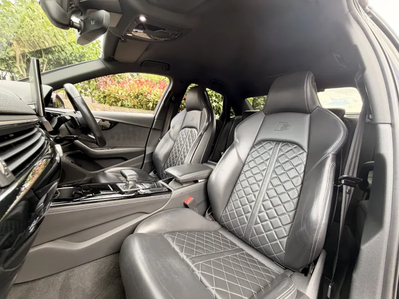 2020 Audi  S4 3.0 TDI Black Edition — Exterior photo 18