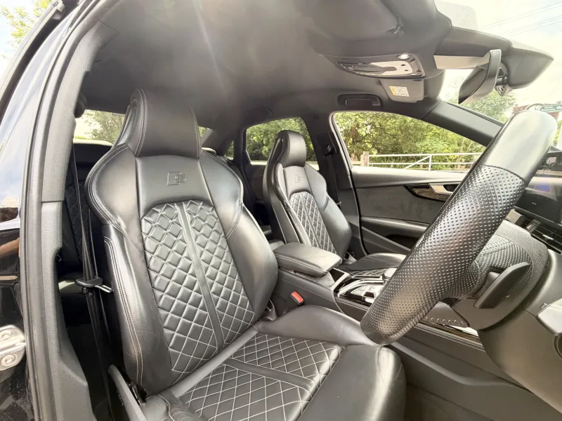 2020 Audi  S4 3.0 TDI Black Edition — Exterior photo 16